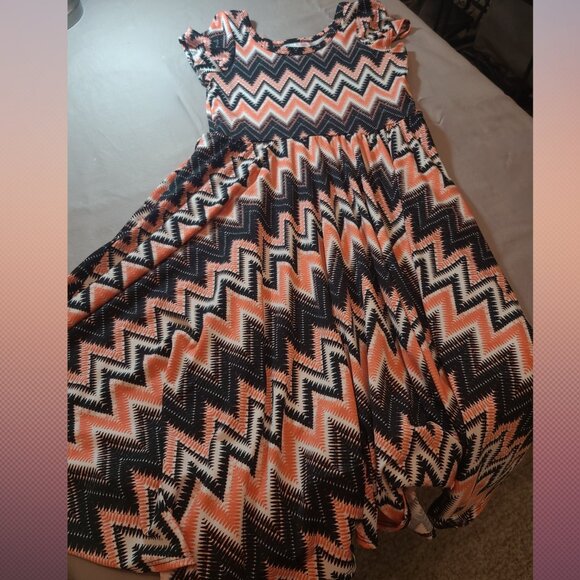 LuLaRoe Zigzag Skater Dress – Size 12/14 | Orange Black White Chevron - Picture 4 of 8